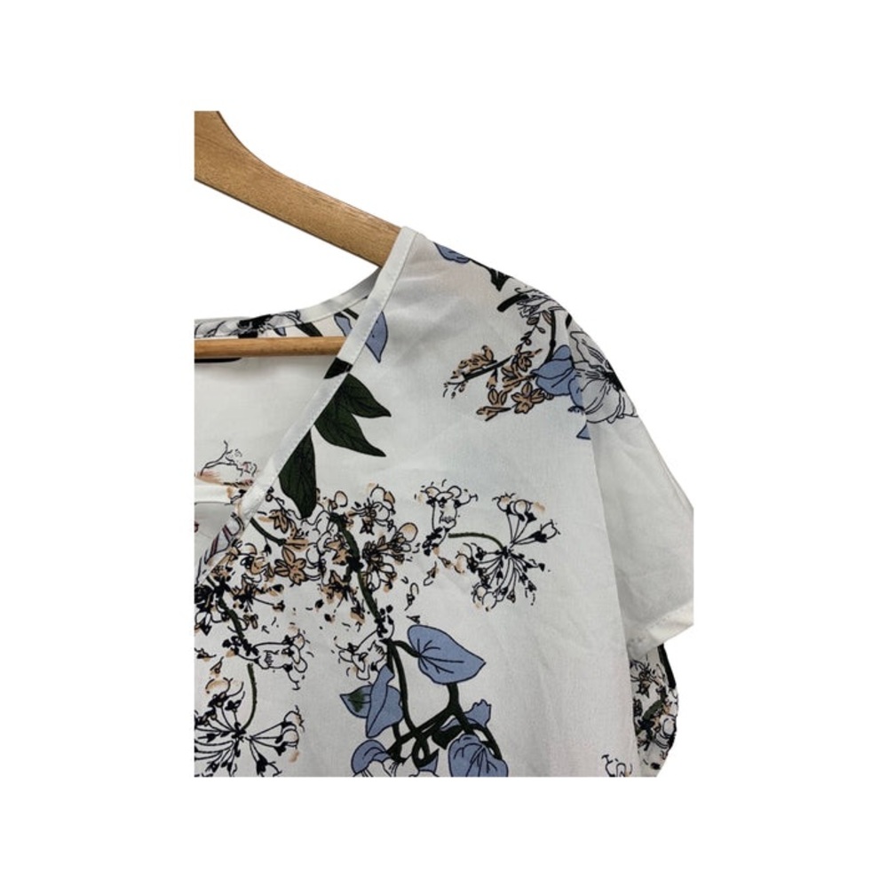 SHEIN White Floral V-neck Top Size XL-NWOT - Picture 3 of 5
